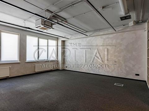 коммерческая по адресу Златоустовская ул., 3