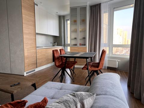 квартира по адресу Голосеевский просп. (40-летия Октября), 76