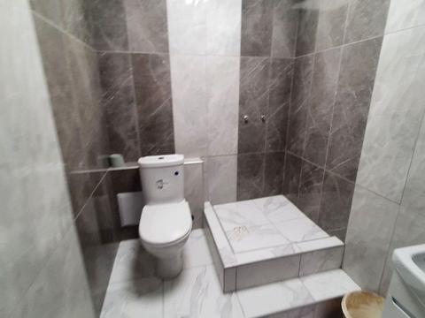 комерційна за адресою Озерна вул., 6/3