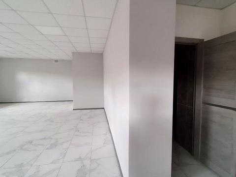 комерційна за адресою Озерна вул., 6/3