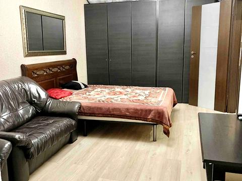 квартира за адресою Ніни Строкатої вул. (Буніна), 7