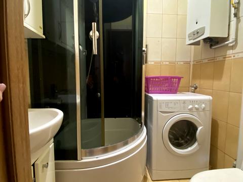 квартира за адресою Рене Декарта вул., 2