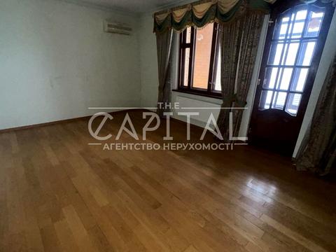 коммерческая по адресу пгт. Глеваха, Посольська, 7