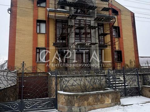 коммерческая по адресу Посольська, 7