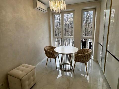 квартира по адресу Максимовича ул., 21-Ж к2