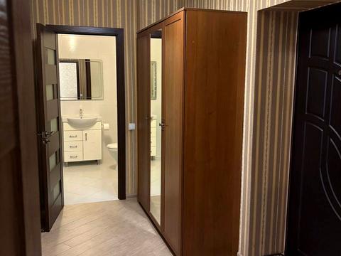 квартира за адресою Київ, Академіка Лебедєва вул., 1/5