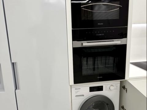 квартира за адресою Андрія Верхогляда вул. (Михайла Драгомирова), 14-А