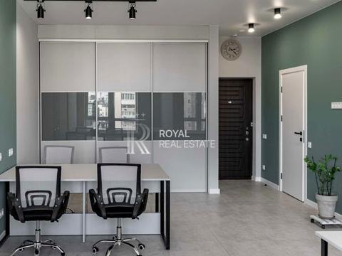 комерційна за адресою Жилянська вул., 68