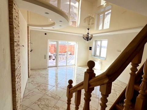 будинок за адресою Варшавська вул., 55/61