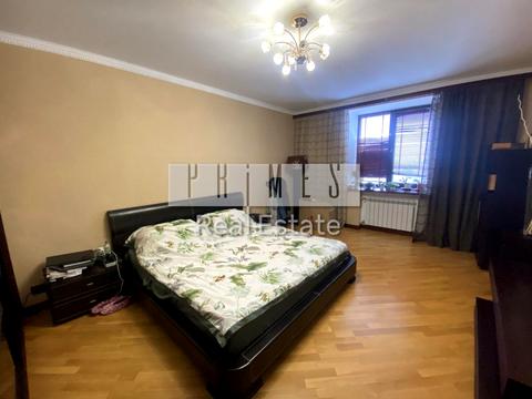 квартира за адресою Василя Верховинця вул., 10