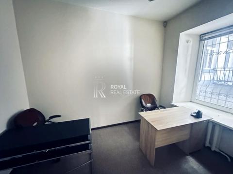 комерційна за адресою Олеся Гончара вул., 35