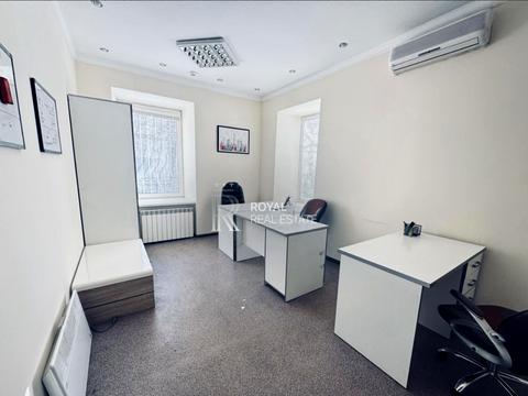 комерційна за адресою Олеся Гончара вул., 35