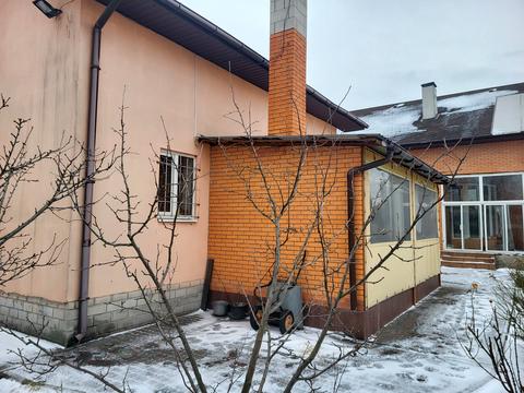 будинок за адресою Дружби