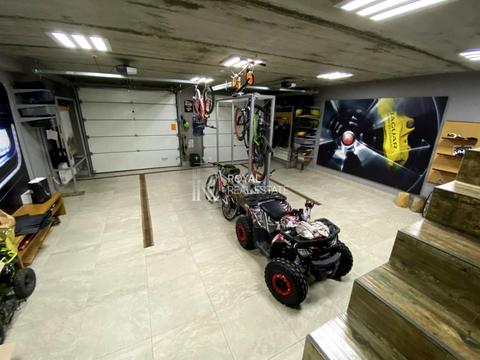 будинок за адресою Пирогівська, 1