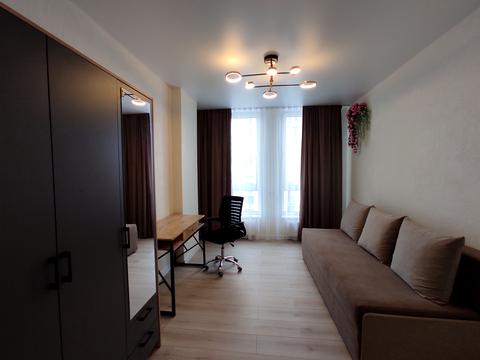 квартира за адресою Салютна вул., 2к21