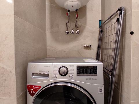 квартира за адресою Салютна вул., 2к21