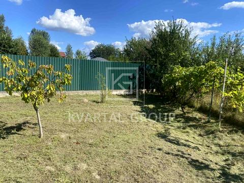 ділянка за адресою с. Блиставиця, Грушевського, 1