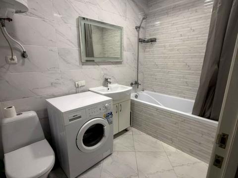 квартира за адресою Ньютона вул., 98