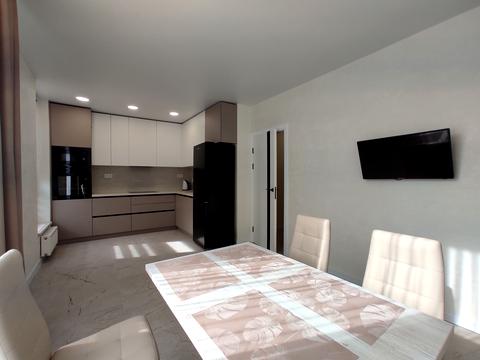 квартира за адресою Салютна вул., 2к21