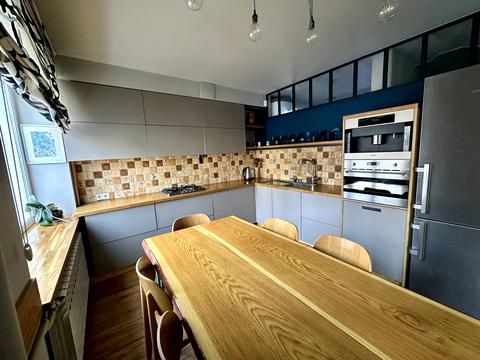 квартира по адресу Салютная ул., 14/51