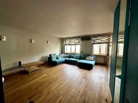 квартира по адресу Салютная ул., 14/51