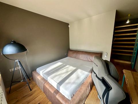 квартира по адресу Салютная ул., 14/51