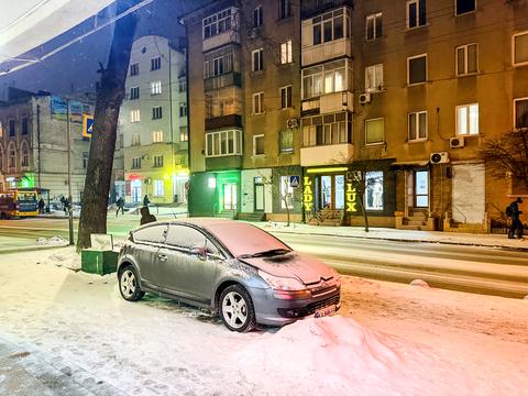 комерційна за адресою Гетьмана Мазепи вул., 35