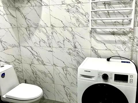 квартира за адресою Льва Ландау просп. (50-річчя СРСР), 52-А