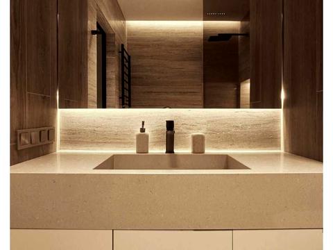 квартира за адресою Зарічна вул., 4