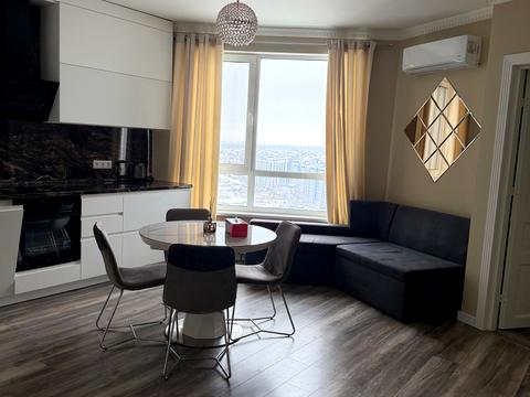 квартира за адресою Миколи Бажана просп., 1-А