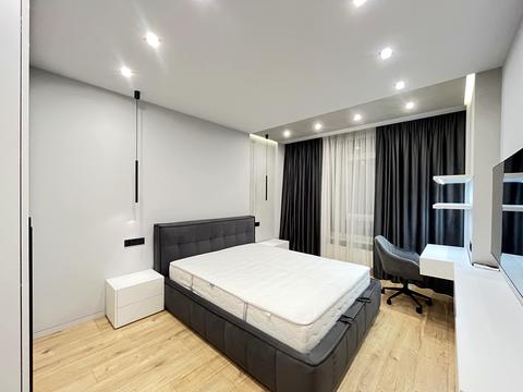 квартира за адресою Любомира Гузара просп. (Космонавта Комарова), 15а