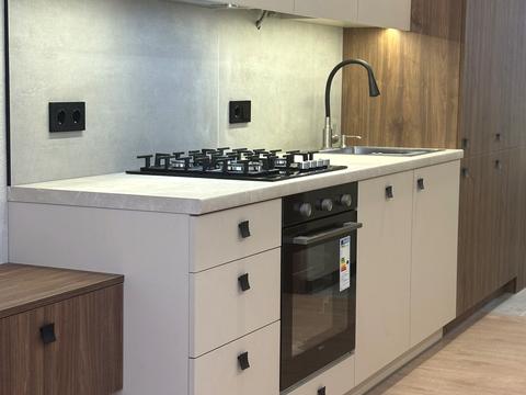 квартира по адресу Соборная ул., (Будинок 38)