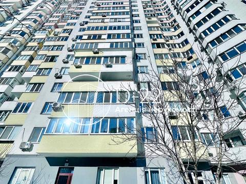 квартира за адресою Драгоманова вул., 6/1