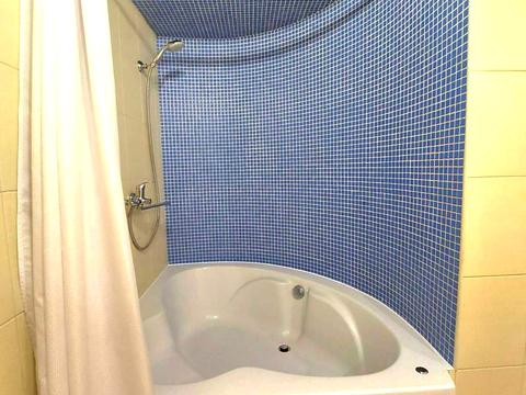 квартира по адресу Михаила Котельникова ул., 13