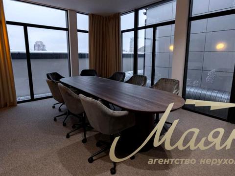 комерційна за адресою Бульварно-Кудрявська вул. (Воровського), 15-А