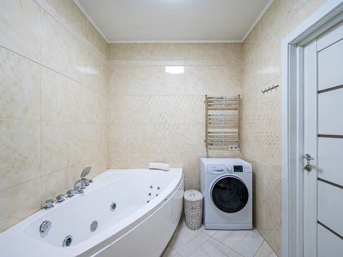 квартира по адресу Драгоманова ул., 2-Б