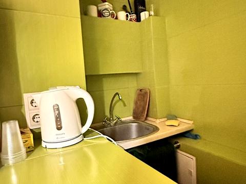 комерційна за адресою Антоновича, 150