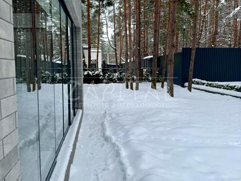 будинок за адресою Драгоманова вул.