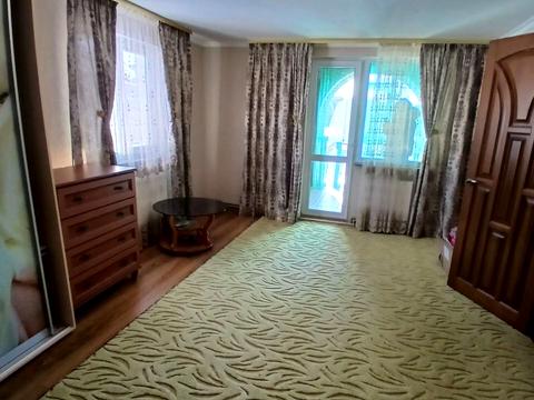 будинок за адресою с. Левків, партизанська