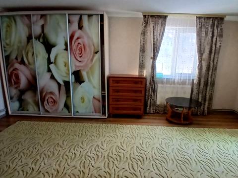 будинок за адресою с. Левків, партизанська