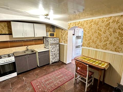 квартира за адресою Козацька вул. (Жовтнева), 63