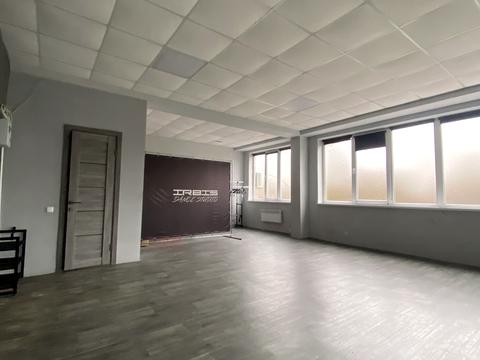 комерційна за адресою Федора Караманиць вул. (Ватутіна), 53