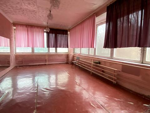 комерційна за адресою Федора Караманиць вул. (Ватутіна), 53