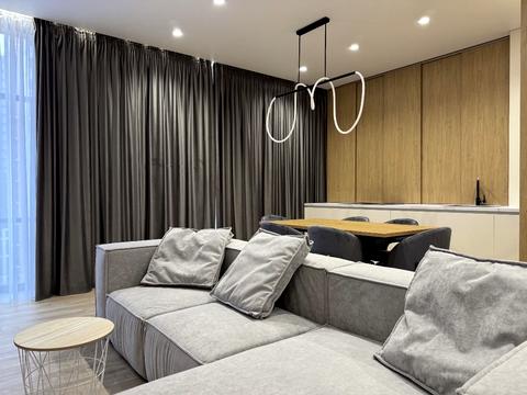 квартира по адресу Андрея Верхогляда ул. (Михайла Драгомирова), 17-Б