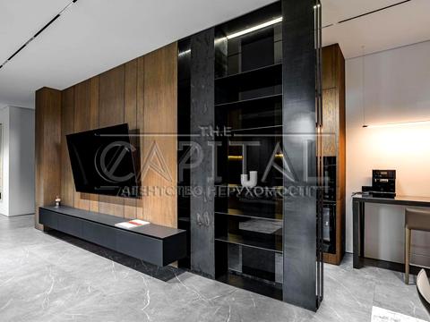 будинок за адресою Київ, Лютнева вул.