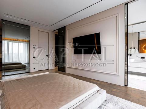 будинок за адресою Київ, Лютнева вул.