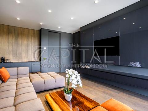 будинок за адресою Київ, Лютнева вул.