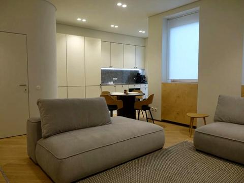 квартира по адресу Князя Ярослава Осмомысла пл., 10