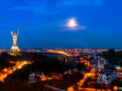 квартира по адресу Болсуновская ул. (Сергея Струтинского), 2