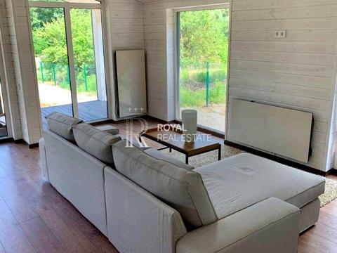 будинок за адресою вул. Вітряні Гори